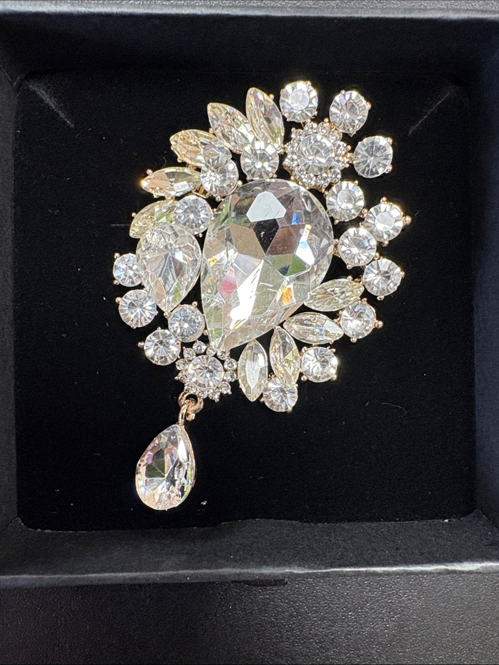 Gold-Tone Clear Crystal Big Teardrop Brooch W/Box Included -NEW